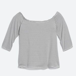 🌟3 for $15🌟 off the shoulder stripe crop top